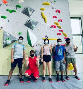 Read more about the article NUS-HCI Goes Rock Climbing